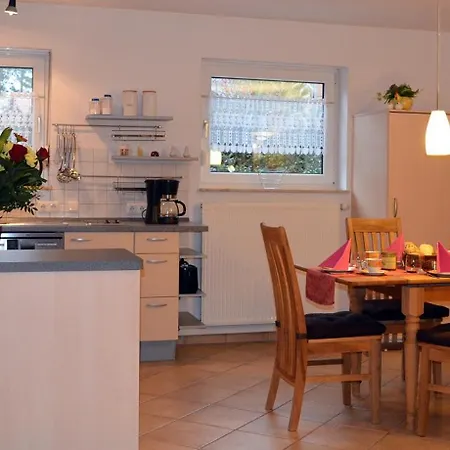 Mueritzblick 35 Und 36, 2xsouterrain-wohnung, 2xerdgeschoss-wohnung, 2xobergeschoss-wohnung