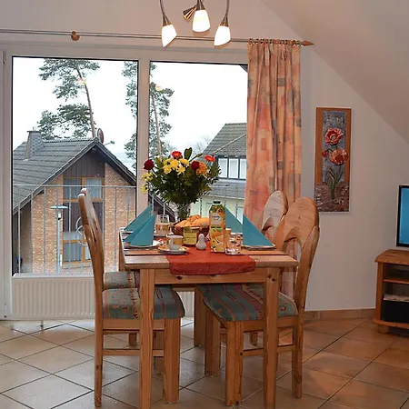 Mueritzblick 35 Und 36, 2xsouterrain-wohnung, 2xerdgeschoss-wohnung, 2xobergeschoss-wohnung Appartement