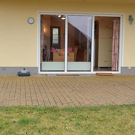 Mueritzblick 35 Und 36, 2xsouterrain-wohnung, 2xerdgeschoss-wohnung, 2xobergeschoss-wohnung Appartement Röbel