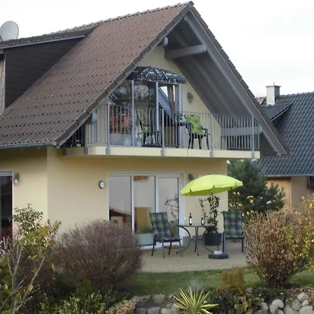 Appartement Mueritzblick 35 Und 36, 2xsouterrain-wohnung, 2xerdgeschoss-wohnung, 2xobergeschoss-wohnung