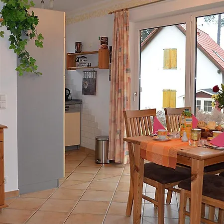 Mueritzblick 35 Und 36, 2xsouterrain-wohnung, 2xerdgeschoss-wohnung, 2xobergeschoss-wohnung Röbel