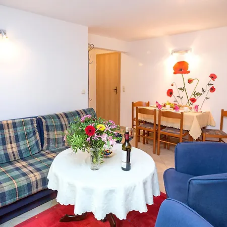 Mueritzblick 35 Und 36, 2xsouterrain-wohnung, 2xerdgeschoss-wohnung, 2xobergeschoss-wohnung Appartement