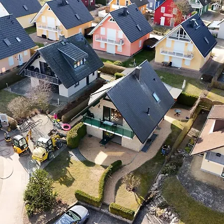 Appartement Mueritzblick 35 Und 36, 2xsouterrain-wohnung, 2xerdgeschoss-wohnung, 2xobergeschoss-wohnung *