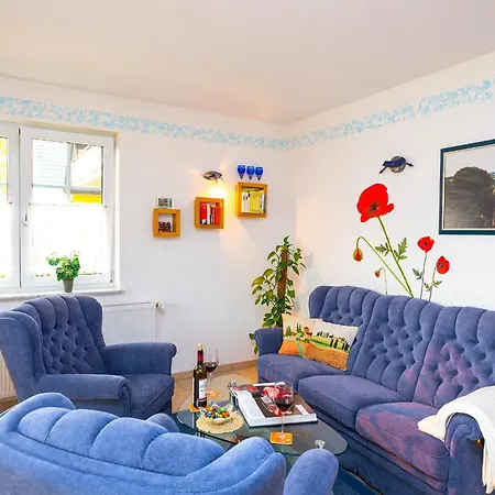 Appartement Mueritzblick 35 Und 36, 2xsouterrain-wohnung, 2xerdgeschoss-wohnung, 2xobergeschoss-wohnung Röbel