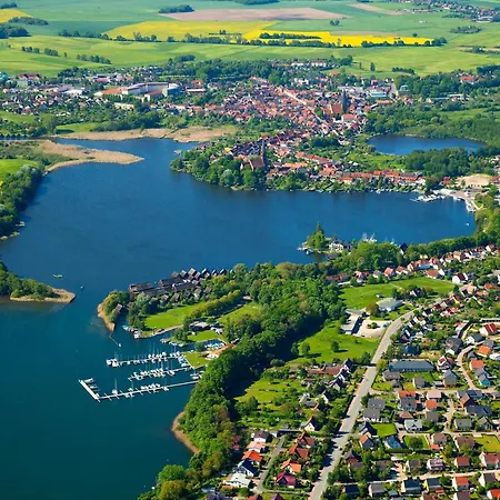 Mueritzblick 35 Und 36, 2xsouterrain-wohnung, 2xerdgeschoss-wohnung, 2xobergeschoss-wohnung