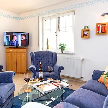 Mueritzblick 35 Und 36, 2xsouterrain-wohnung, 2xerdgeschoss-wohnung, 2xobergeschoss-wohnung Appartement *